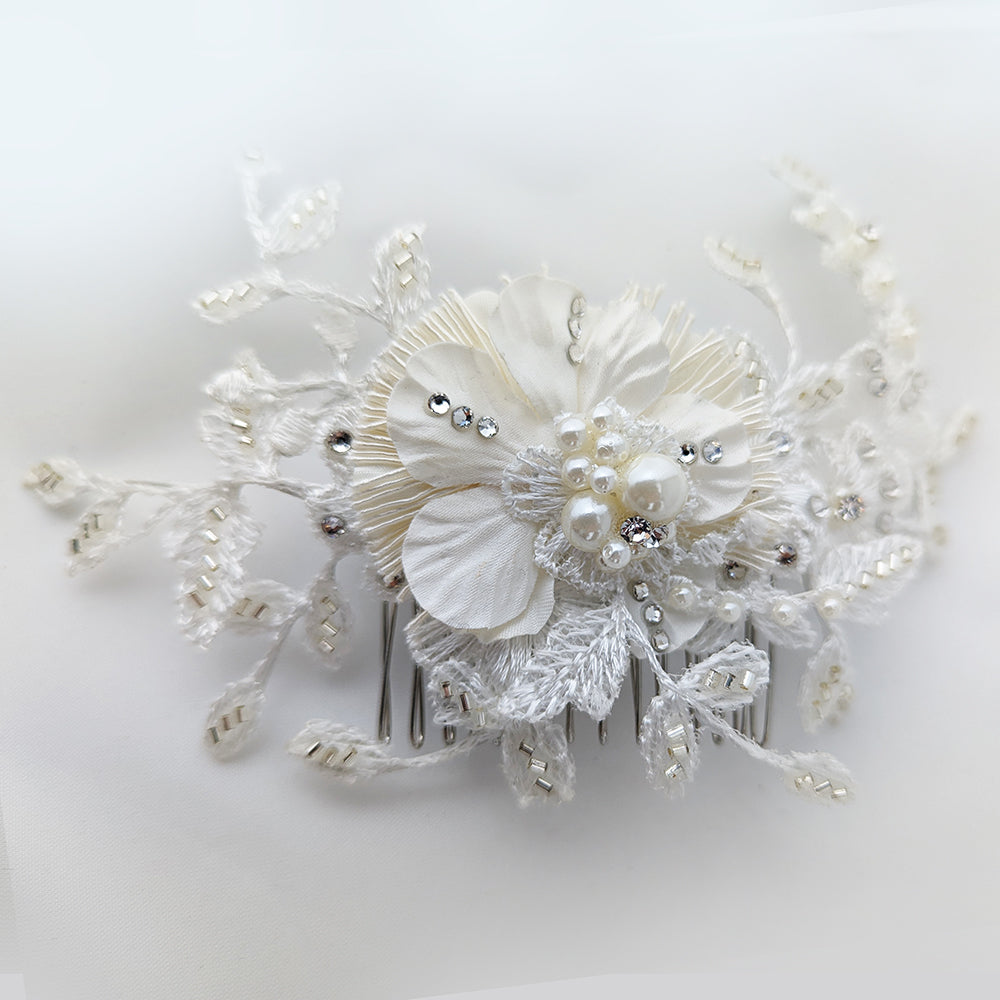 Jordan Floral Lace Hair Comb