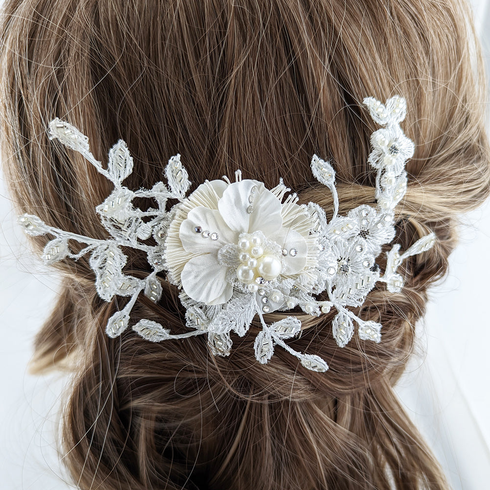 Jordan Floral Lace Hair Comb