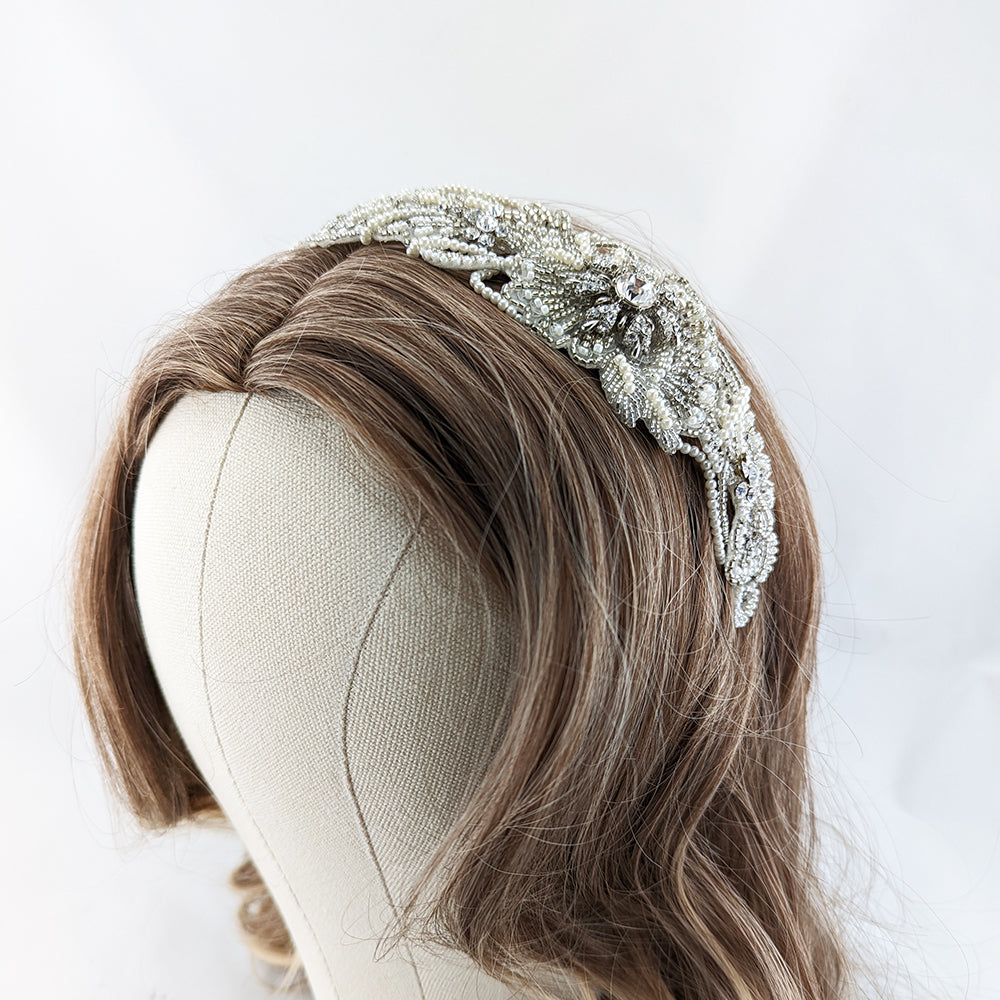 Lilly Crystal & Pearl Half-Moon Shaped Hair Comb