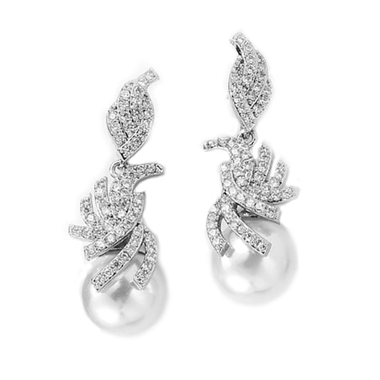 Quorra Crystal & Pearl Drop Earrings