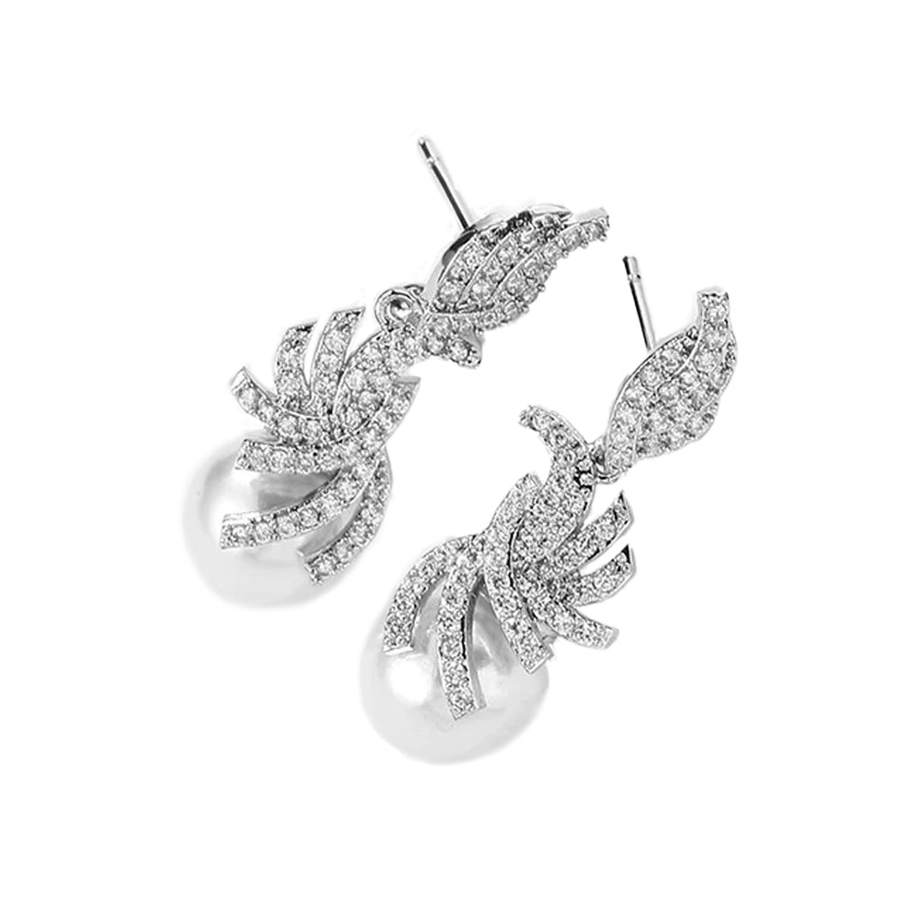 Quorra Crystal & Pearl Drop Earrings